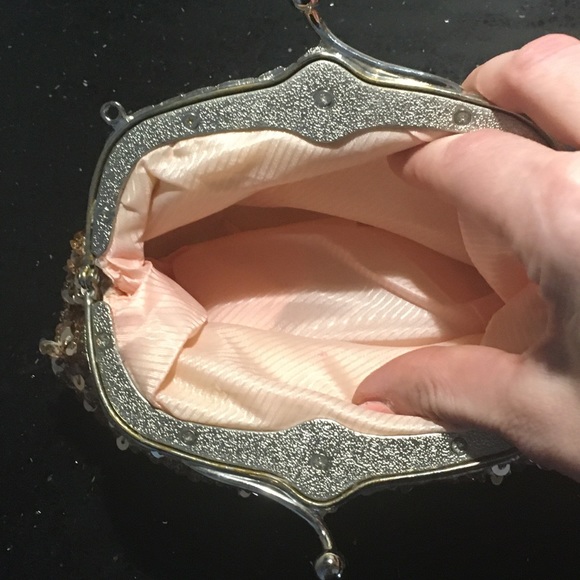 Vintage Sequined Evening Purse - Picture 6 of 8